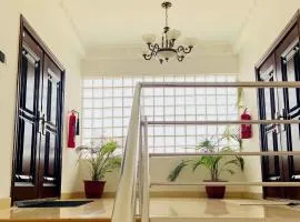 Irofo City Comfort Suites-Cozy, Affordable & Personalized Stays