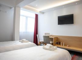 Motel Brist，位于泽尼察的酒店