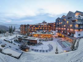 克里斯特尔酒店，位于奥贝雷根的酒店