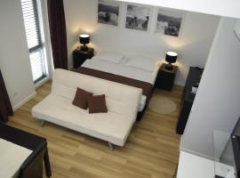 Apartments Santis10，位于巴斯卡的酒店