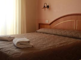 贝尼尼餐厅酒店，位于坎帕尼亚诺·迪罗马的酒店