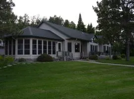 Hickory at Pine Cone Lodge