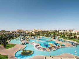 M&ouml;venpick Hotel Cairo - Media City，位于十月六日城的带热水浴缸的酒店