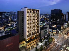 Mercure Ambassador Seoul Hongdae，位于首尔的酒店