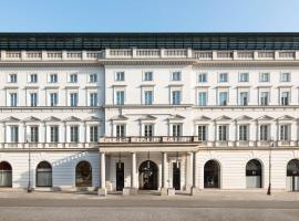 莱佛士欧罗佩斯基华沙酒店，位于华沙的酒店