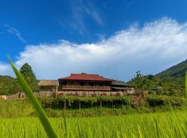 Bình Bản Liền Homestay - Vang A Binh，位于北河县的酒店