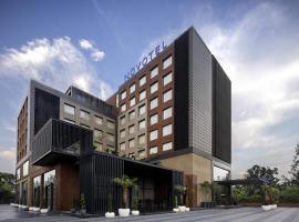 Novotel Chandigarh Tribune Chowk，位于钱德加尔的酒店