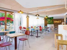 greet hotel Salon de Provence