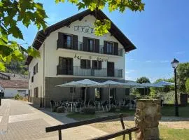 Hostal Iratibizkar