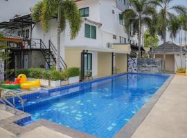 R2 Bed and Pool Kanchanaburi，位于北碧的酒店