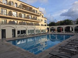 运河奥林匹克大酒店，位于卡斯特尔德费尔斯的酒店