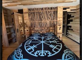 Le VALHALLA chambre freya，位于弗尔黎祖的酒店