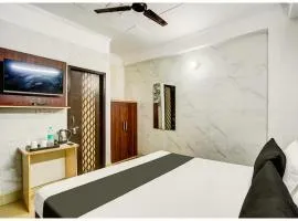 Hotel Shriman Premium Inn#Near Swargadwar Market and Jagannath Temple, Fully Air-Conditioned Hotel with Wifi - LIFT - Restaurant and Parking Facilities - Best Budget Hotel