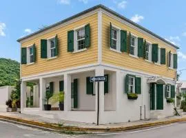 Queens Promise - King Bed - Walkable - AC