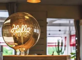 宜必思圣布里克菲尼亚克酒店