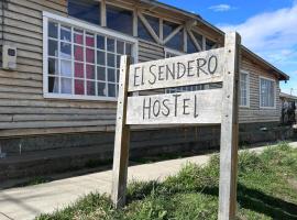 埃尔圣德罗旅馆，位于纳塔列斯港的酒店