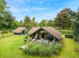 Stay in nature by the lake, Legoland, Unique nature cabin