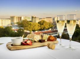 诺富特堪培拉酒店，位于堪培拉的酒店