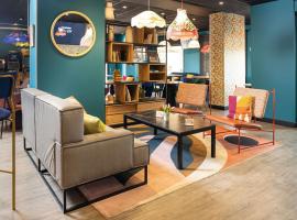 瓦伦西亚机场宜必思快捷酒店，位于马尼塞斯的酒店