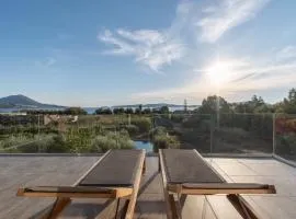 VistaWave Sea View Villa