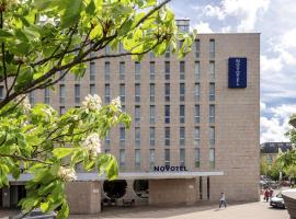 诺富特弗赖堡音乐厅酒店，位于弗莱堡的酒店