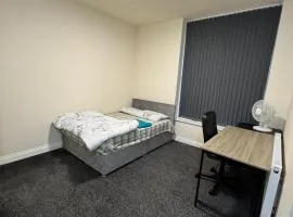 Barnsley Guesthouse Couple Room Ground Floor