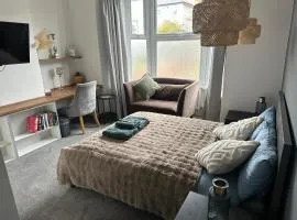 Norton Rd Guest House