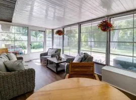 Bring Your Boat! Canal-Front Tavares Home with Dock