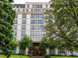 法兰克福歌剧院索菲特酒店，位于美因河畔法兰克福的酒店