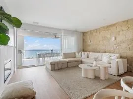 Okeanos Moana Private luxury seafront oasis with pool