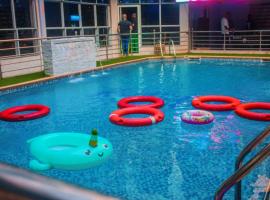 D&G Hotels & Suites，位于Agege的酒店