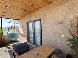 Stylish Loft Apartment with Private Terrace