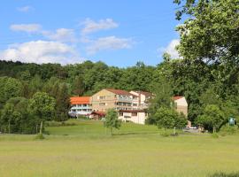 Hotel Sonnenblick Bebra，位于贝布拉的酒店