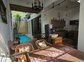 Vila Raima SYARIAH，位于Gresik的酒店