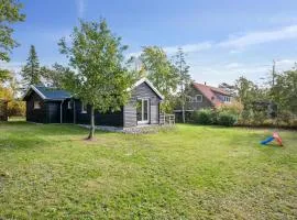 Awesome Home In Ebeltoft With 2 Bedrooms And Internet