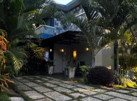 Preety Blue Residence villas，位于格兰贝伊的酒店