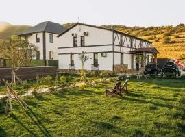 Camp Hotel Pura Vida