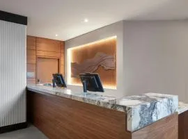 AC Hotel by Marriott Old Montreal