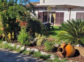 Casetta delle fiabe，位于罗马的带泳池的酒店