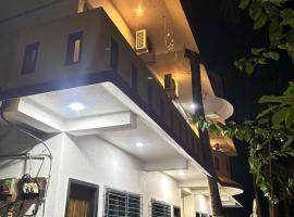 Ramchandra home stay，位于马尔万的酒店