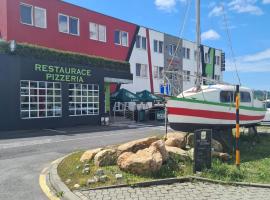 黑山酒店，位于布伦塔尔的酒店