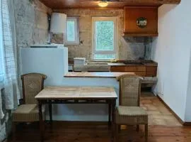 Border Bridge House