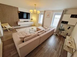 Beautiful High-End Duplex 2 Bedrooms