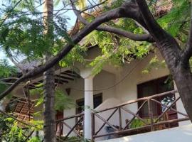 KC Bungalows，位于南威的酒店