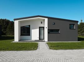 Kintų Perlas - Cozy Holiday House Complex，位于Kintai的酒店