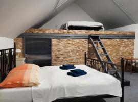 LOFT 70 m2，位于普热罗夫的酒店