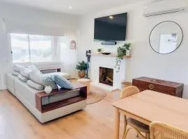 Coastal Bliss - 200m to beach