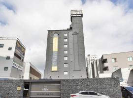 Wonju Hotel Raum，位于原州市的酒店