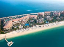 迪拜棕榈岛索菲特Spa度假酒店，位于迪拜的酒店