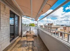 Golden Bay Lux House